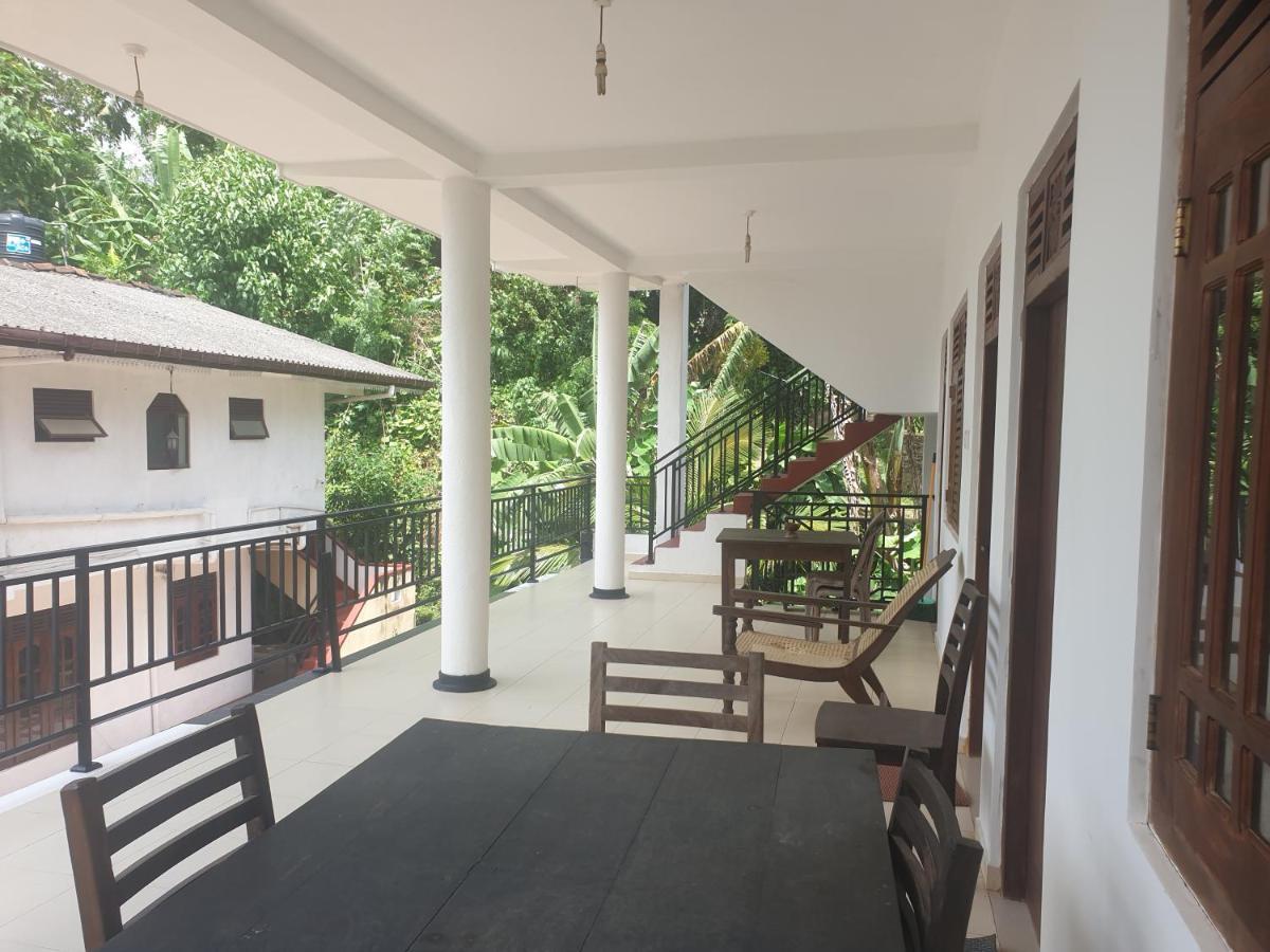 Resident Villa Unawatuna Kültér fotó